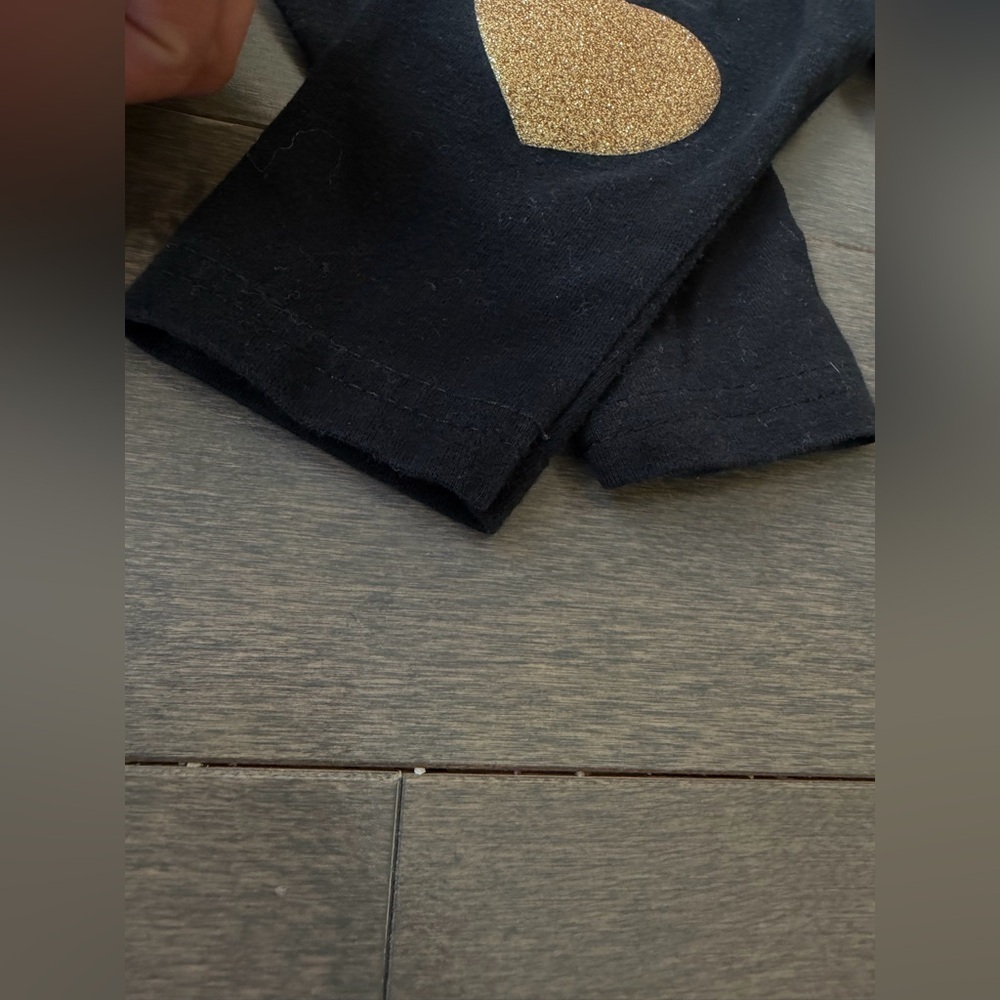 Black Girls' Leggings with Glitter Heart Accents - Gold & Pink - Picture 6 of 9